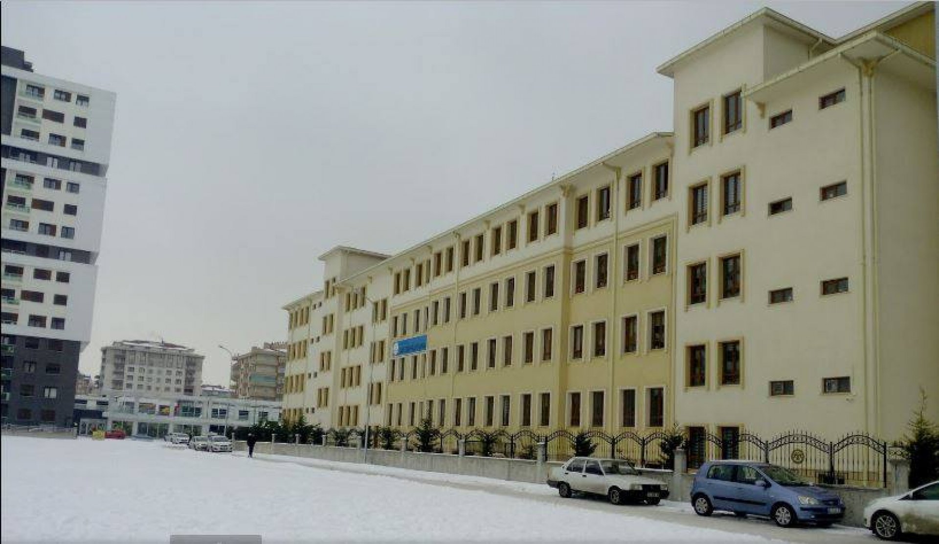 SELÇUKLU ÖZEL SELÇUKLU HASTANESİ 32 DERSLİKLİ OKUL YAPIMI